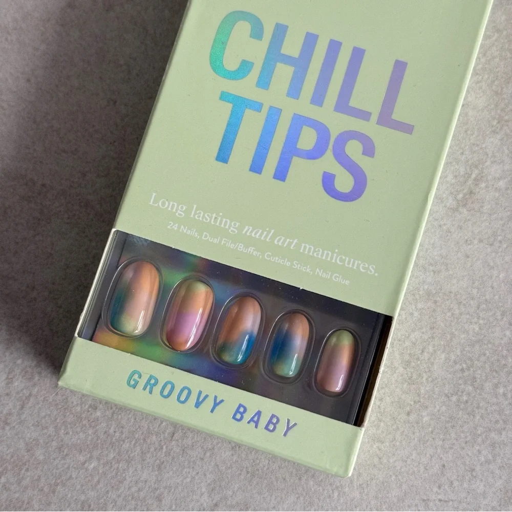 Chillhouse Chill Tips Press-On Nails - Groovy Baby - Long-Lasting Manicure